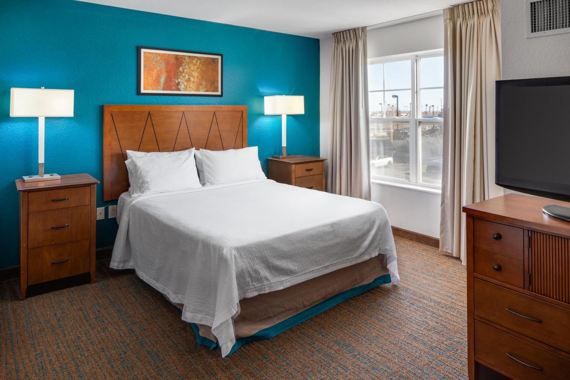 Residence Inn By Marriott Wichita East At Plazzio Exterior photo